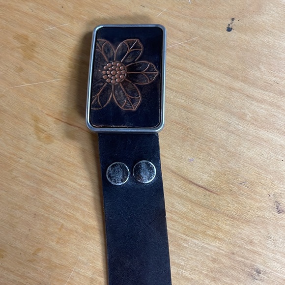 handmade belt size small - Picture 5 of 6